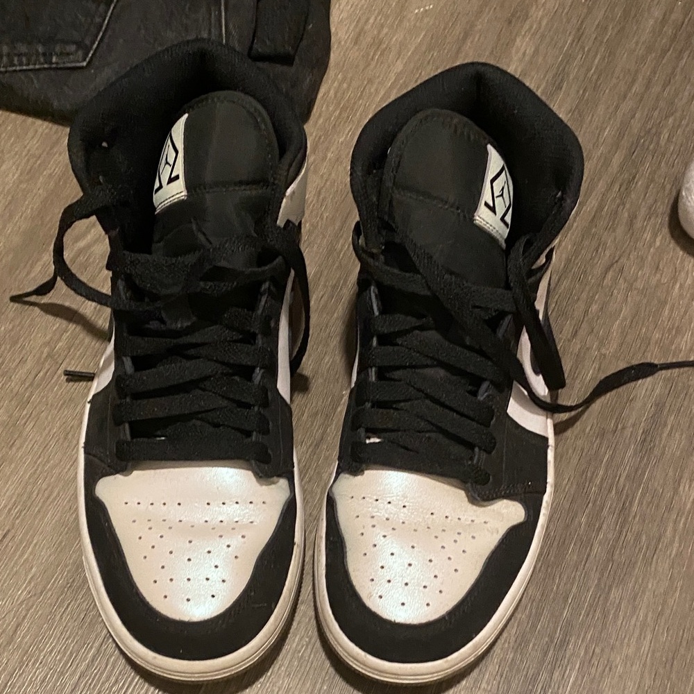 Nike Black and White High-Top Sneakers